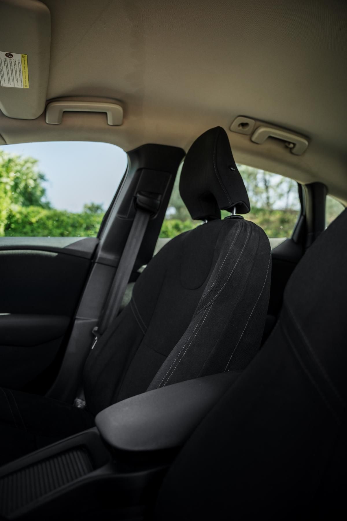 volvo-v40-2014-diesel-1560cc