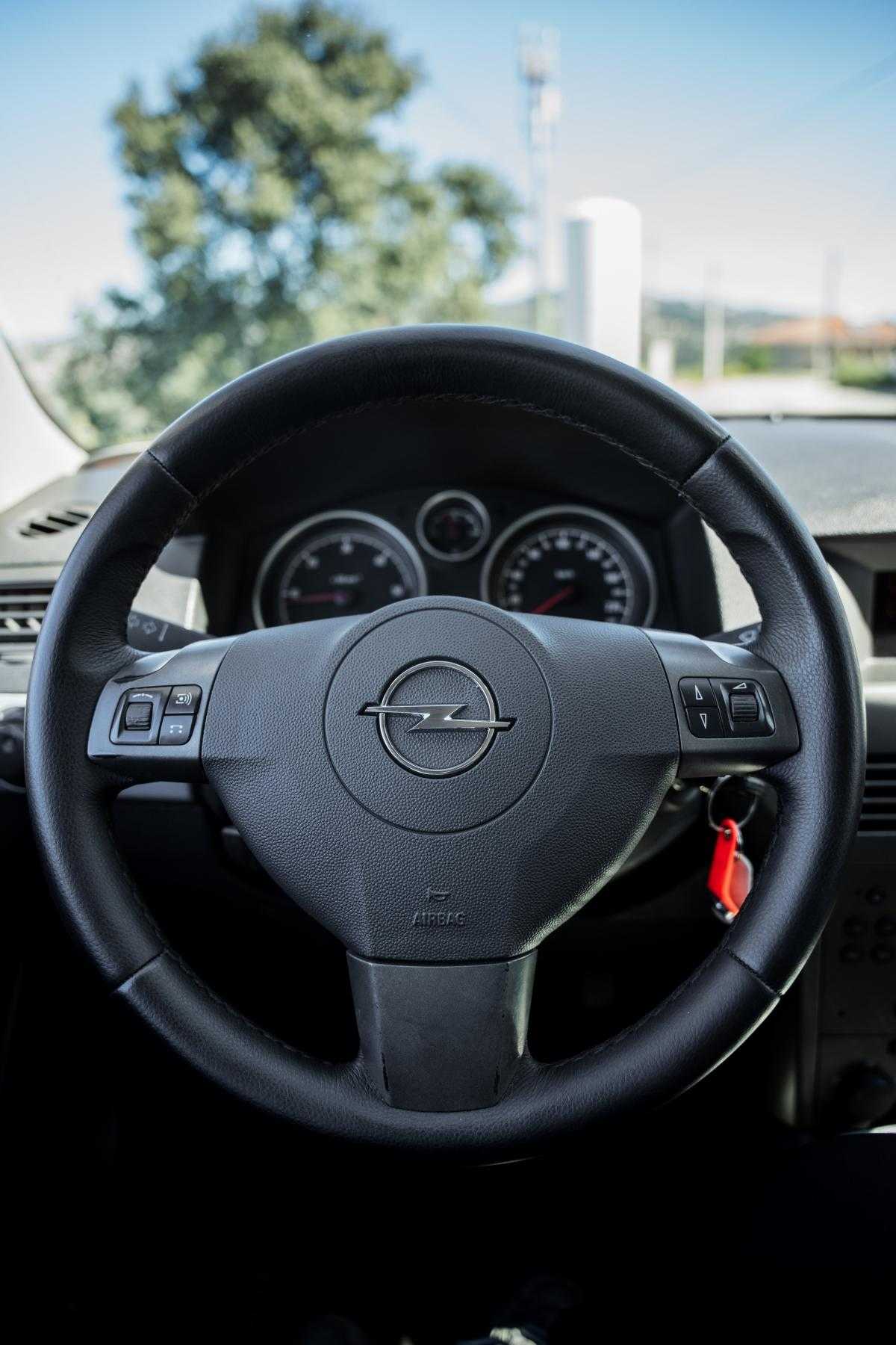 opel-astra-2006-diesel-1248cc