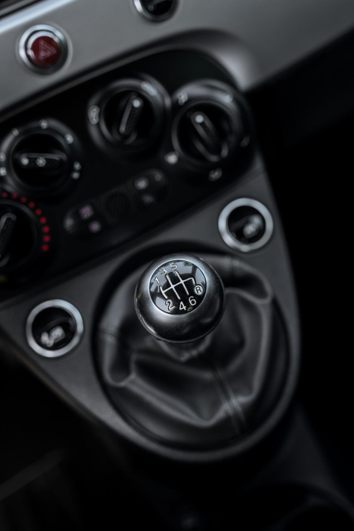 fiat-500c-2021-hibrido-a-gasolina-999cc