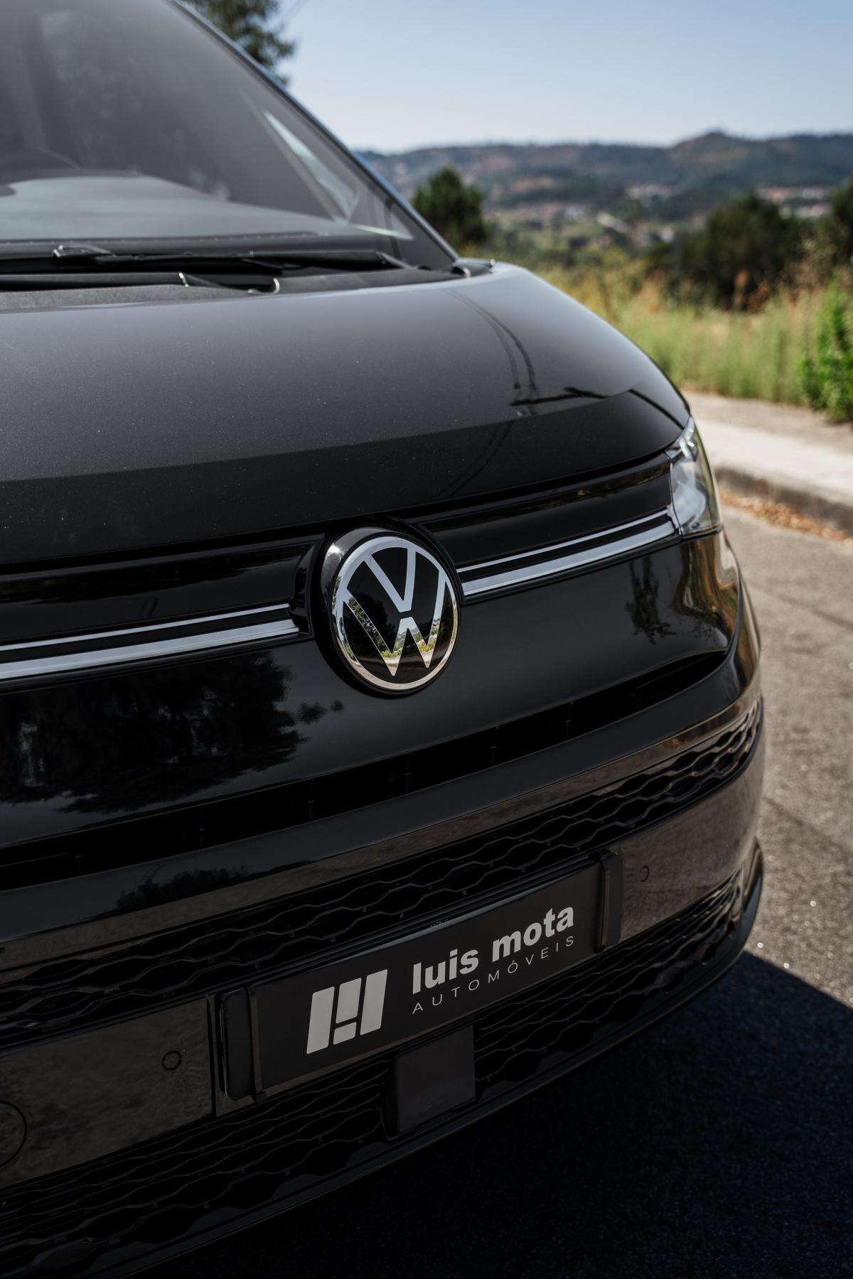 volkswagen-multivan-2024-hibrido-a-gasolina-1395cc