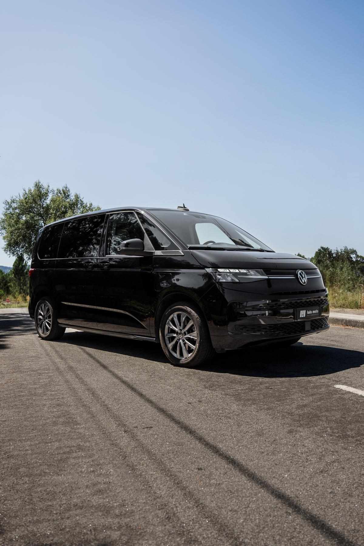 volkswagen-multivan-2024-hibrido-a-gasolina-1395cc