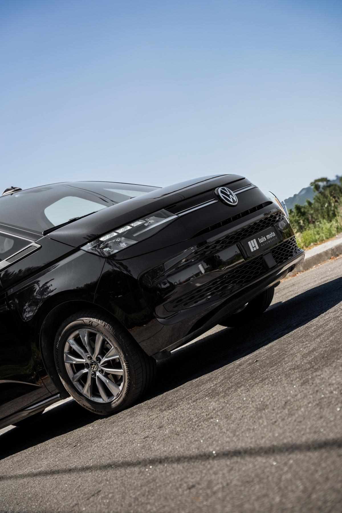 volkswagen-multivan-2024-hibrido-a-gasolina-1395cc