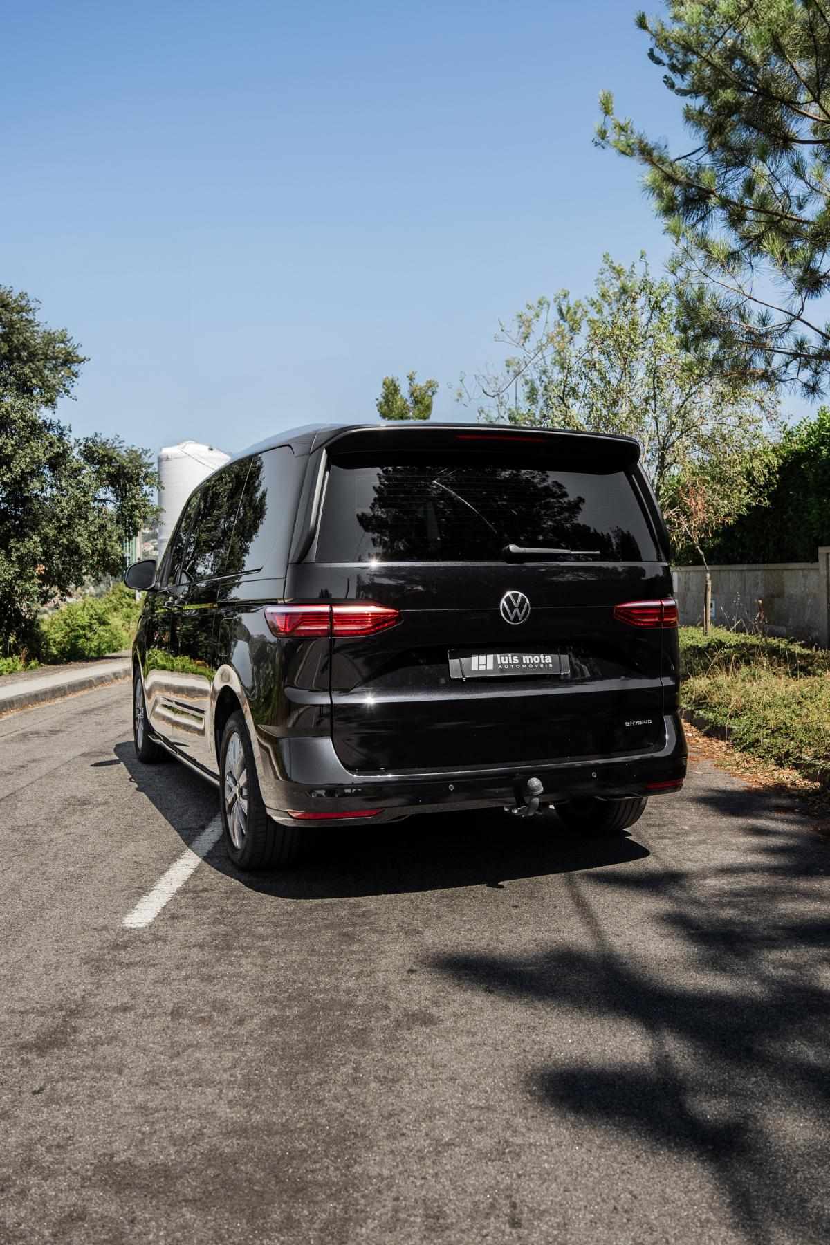 volkswagen-multivan-2024-hibrido-a-gasolina-1395cc