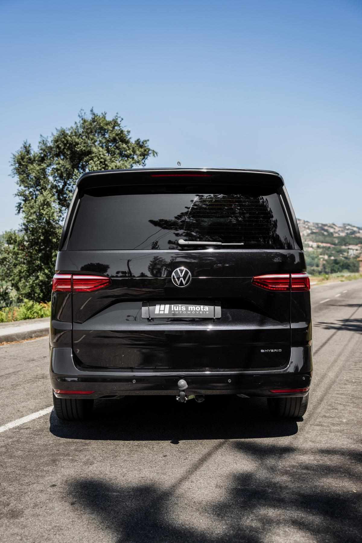 volkswagen-multivan-2024-hibrido-a-gasolina-1395cc