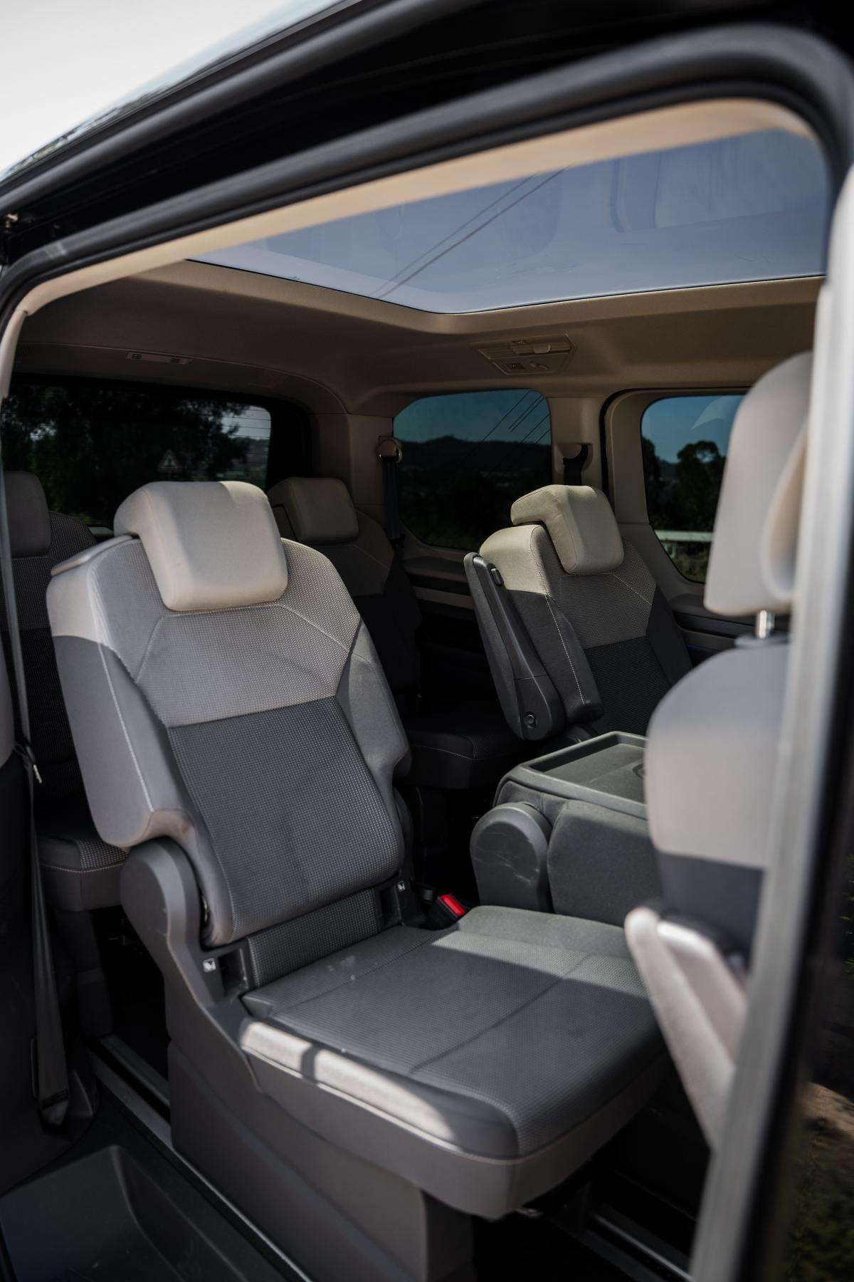 volkswagen-multivan-2024-hibrido-a-gasolina-1395cc