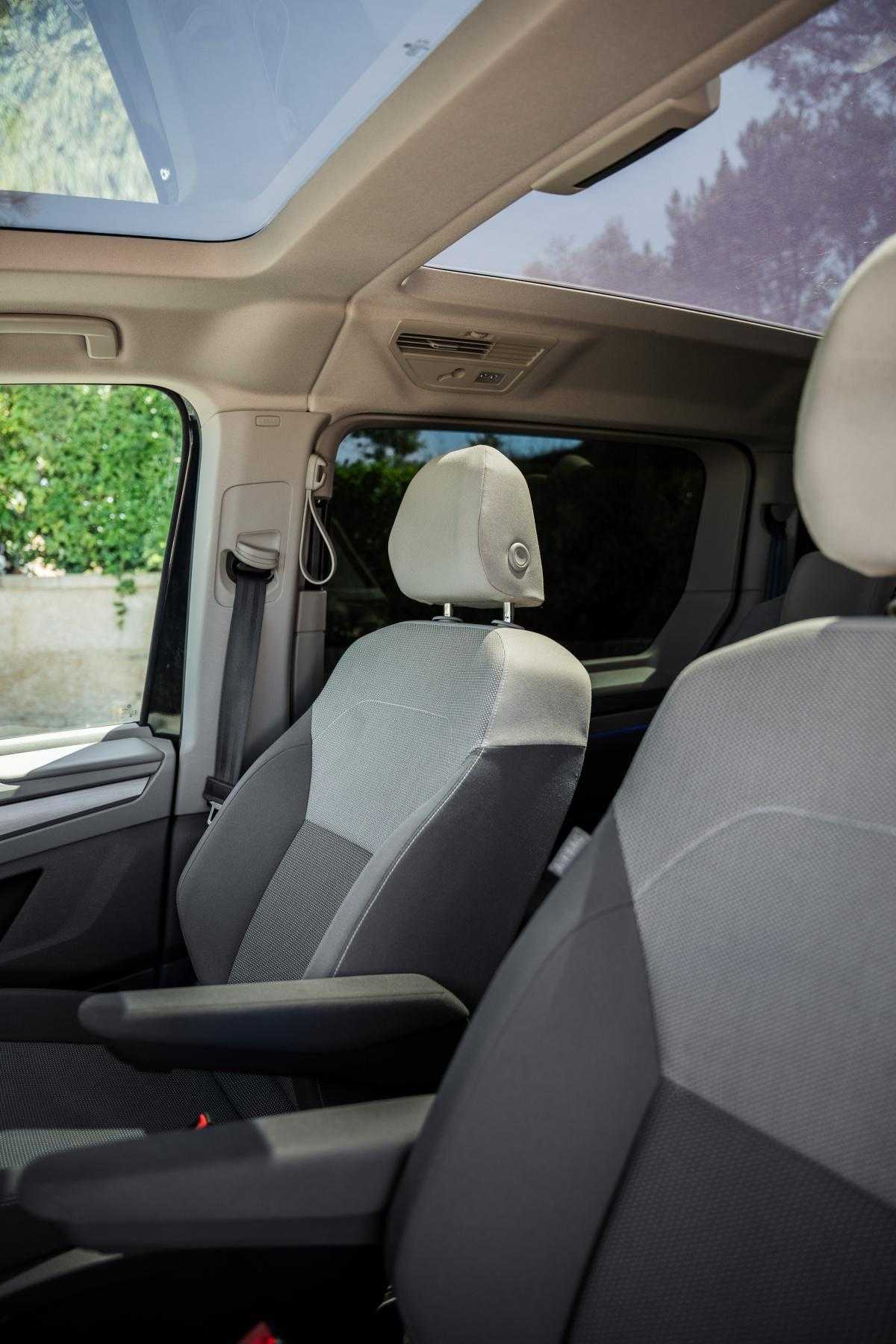 volkswagen-multivan-2024-hibrido-a-gasolina-1395cc