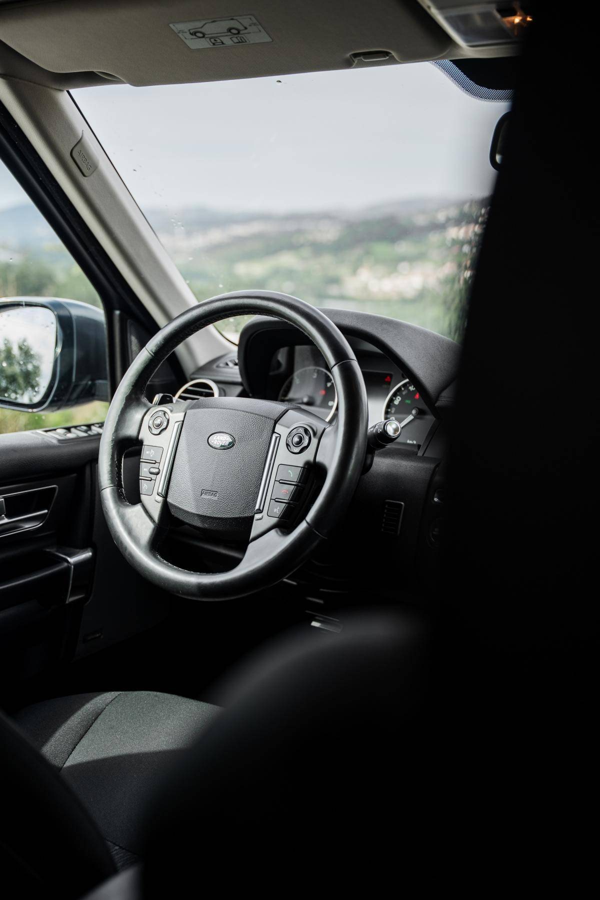 land-rover-discovery-2014-diesel-2993cc