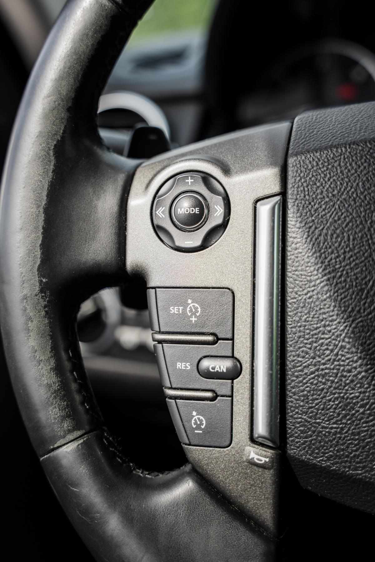 land-rover-discovery-2014-diesel-2993cc