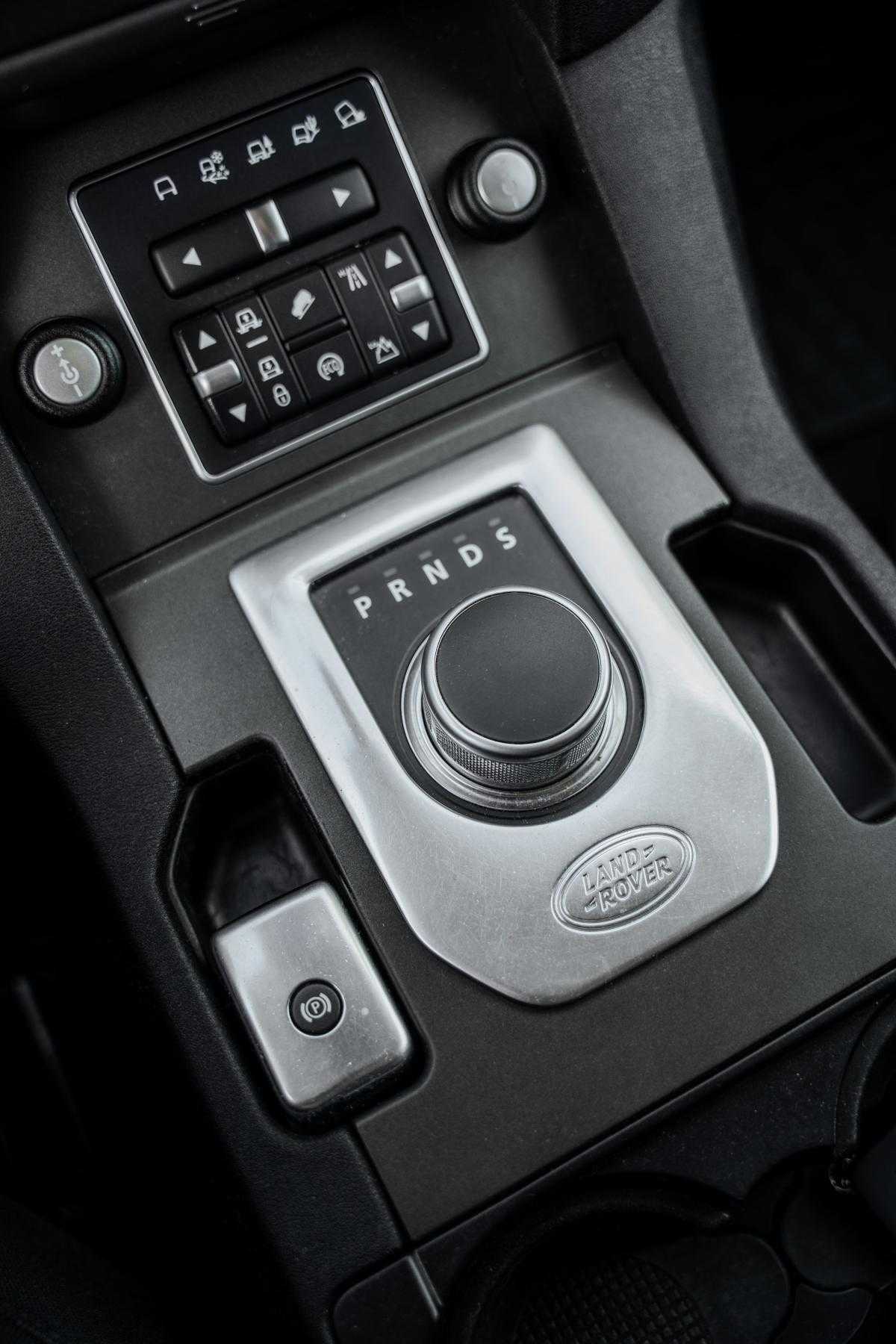 land-rover-discovery-2014-diesel-2993cc