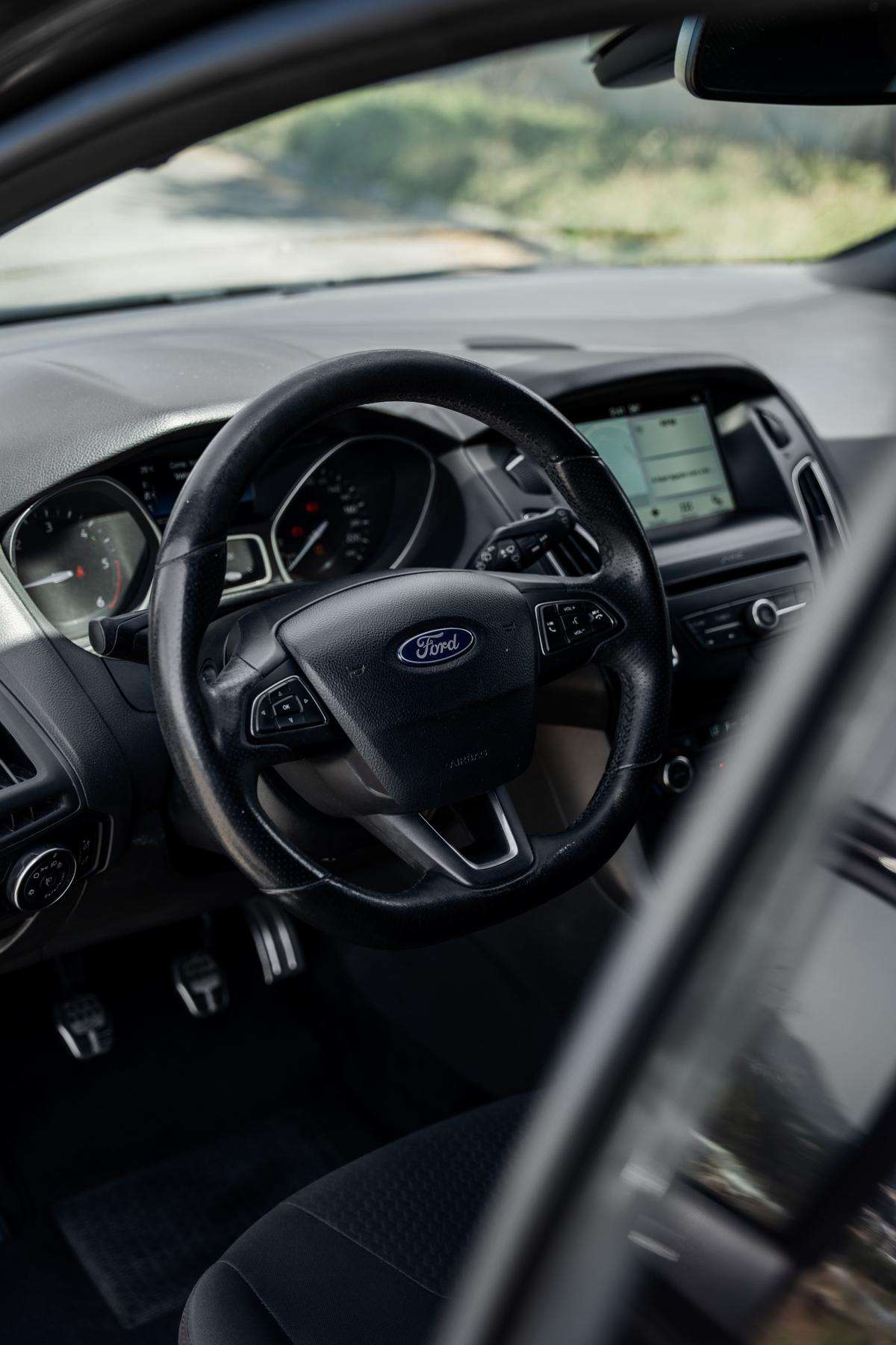 ford-focus-2018-diesel-1499cc