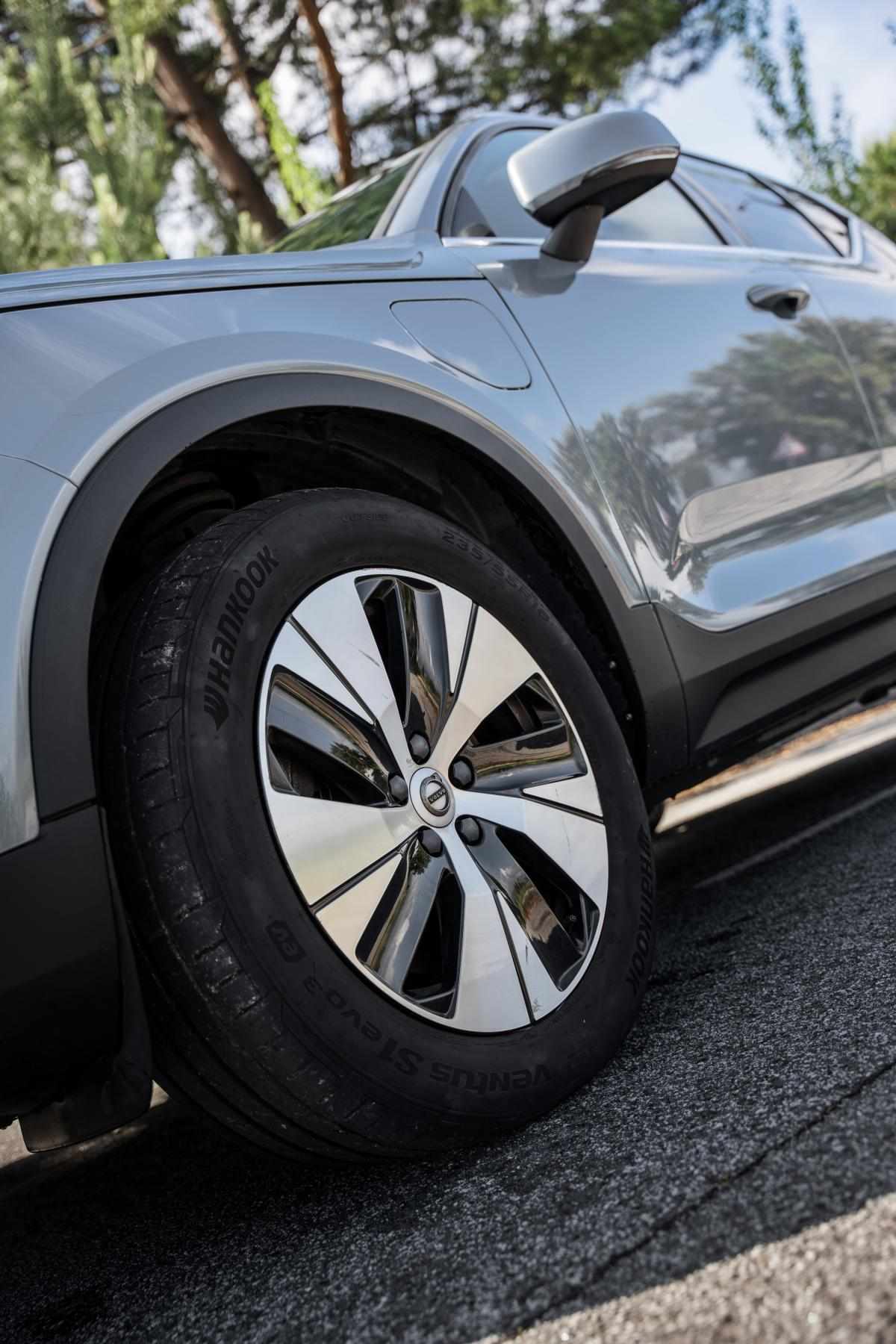 volvo-xc40-2021-hibrido-a-gasolina-1477cc