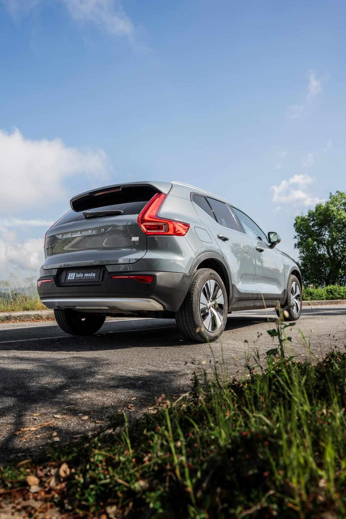 volvo-xc40-2021-hibrido-a-gasolina-1477cc