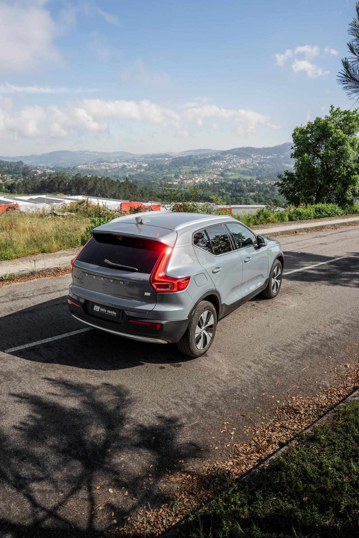 volvo-xc40-2021-hibrido-a-gasolina-1477cc