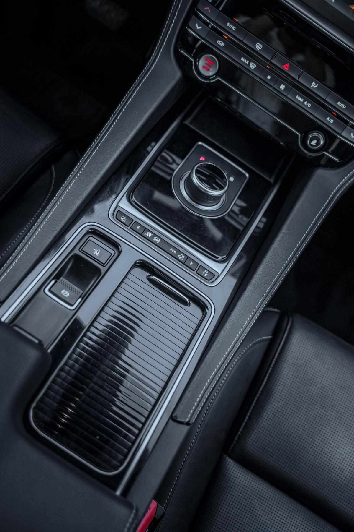 jaguar-f-pace-2017-gasolina-1997cc