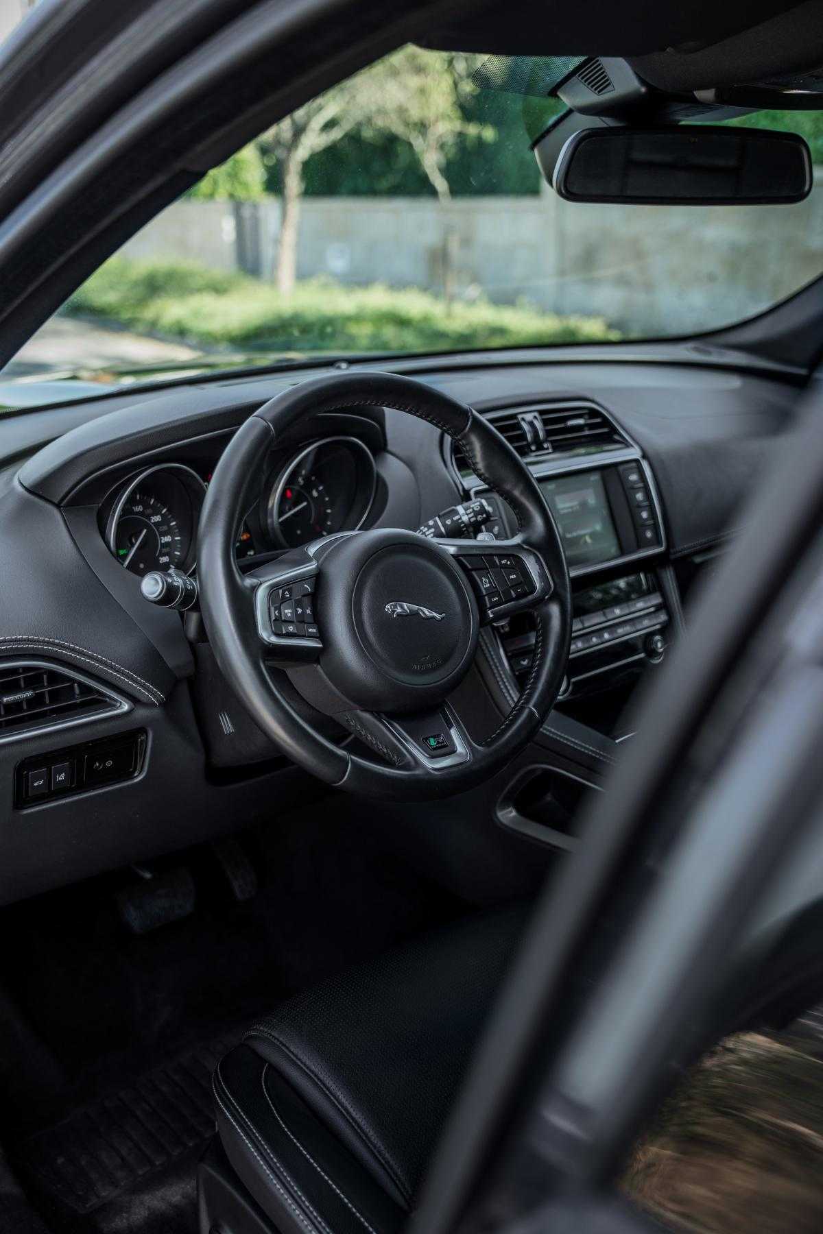jaguar-f-pace-2017-gasolina-1997cc