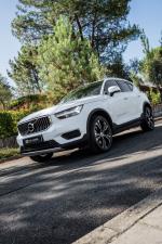 volvo-xc40-2022-hibrido-a-gasolina-1477cc