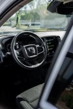 volvo-xc40-2022-hibrido-a-gasolina-1477cc