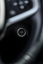 volvo-xc40-2022-hibrido-a-gasolina-1477cc