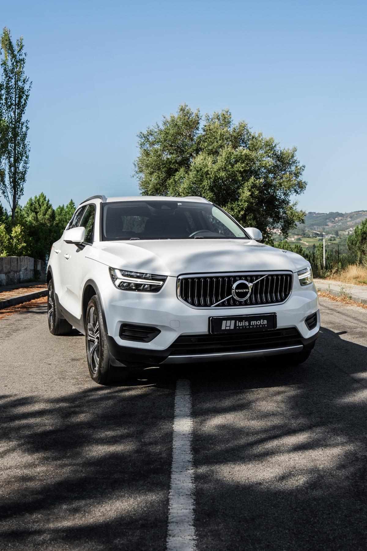 volvo-xc40-2022-hibrido-a-gasolina-1477cc