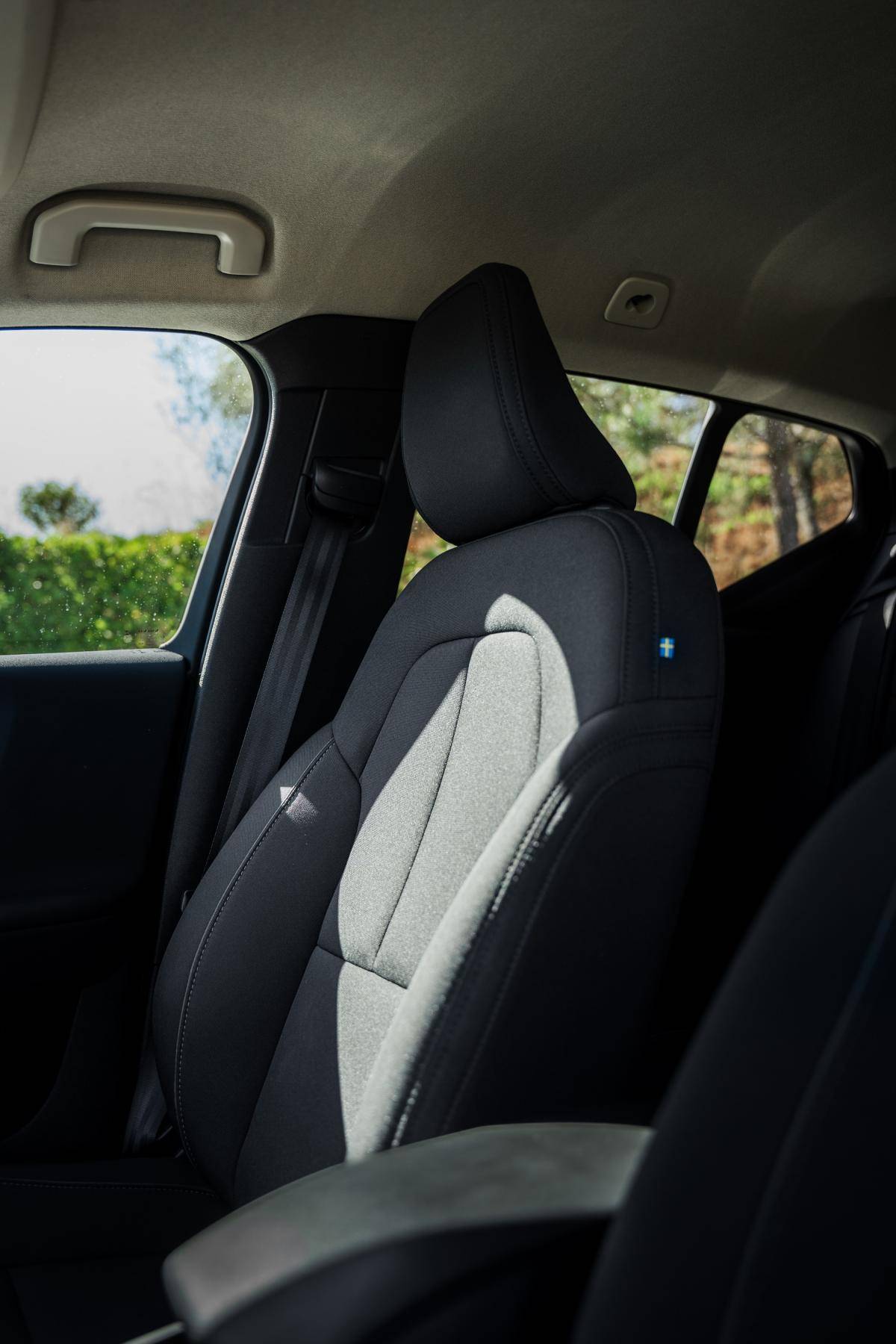 volvo-xc40-2022-hibrido-a-gasolina-1477cc