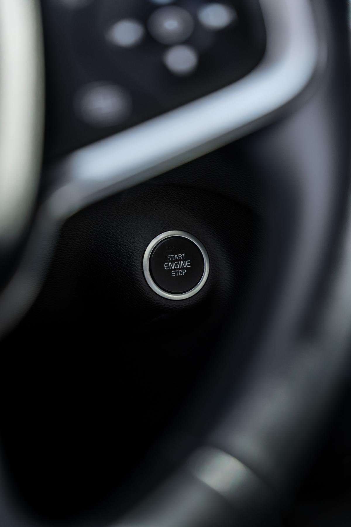 volvo-xc40-2022-hibrido-a-gasolina-1477cc