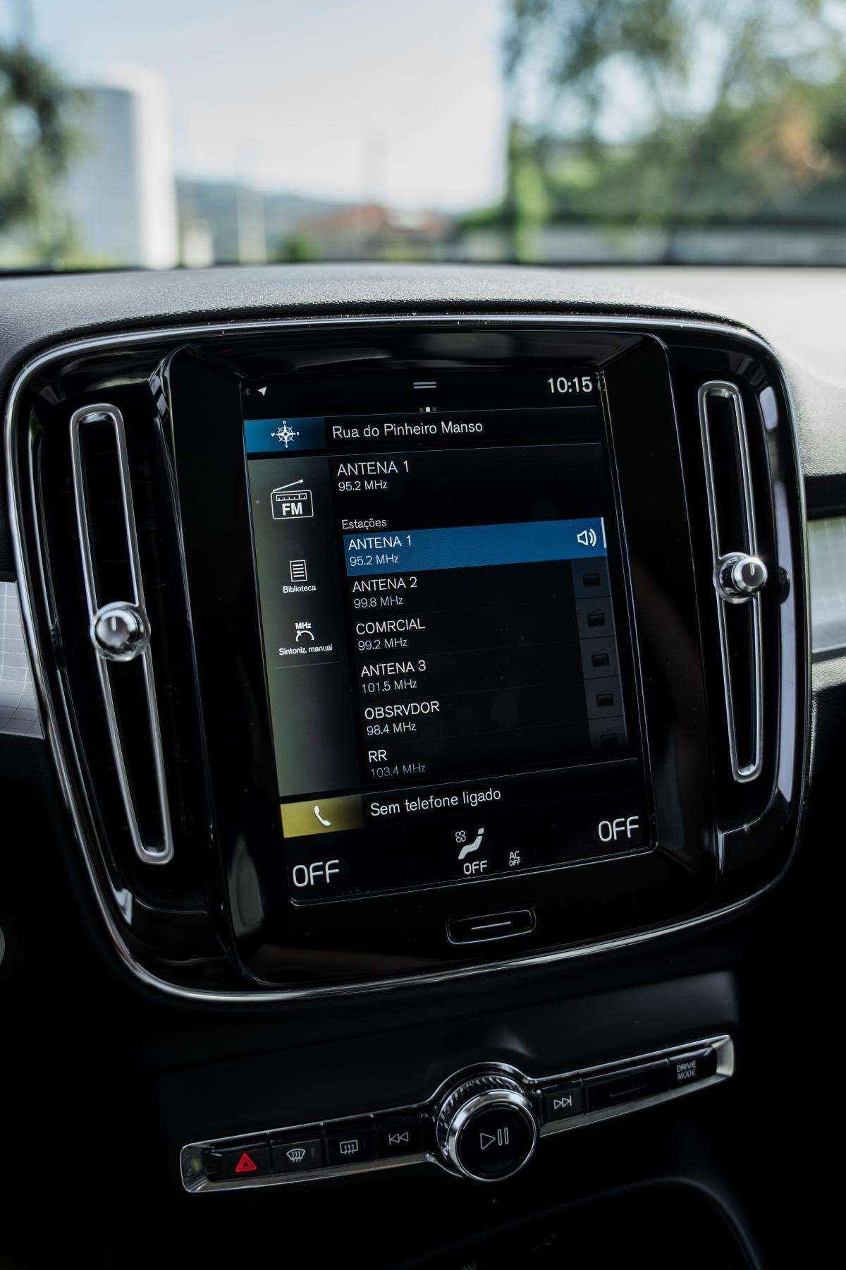 volvo-xc40-2022-hibrido-a-gasolina-1477cc