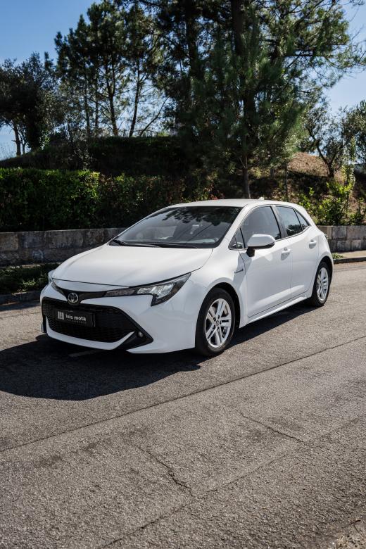 toyota-corolla-2021-hibrido-a-gasolina-1798cc