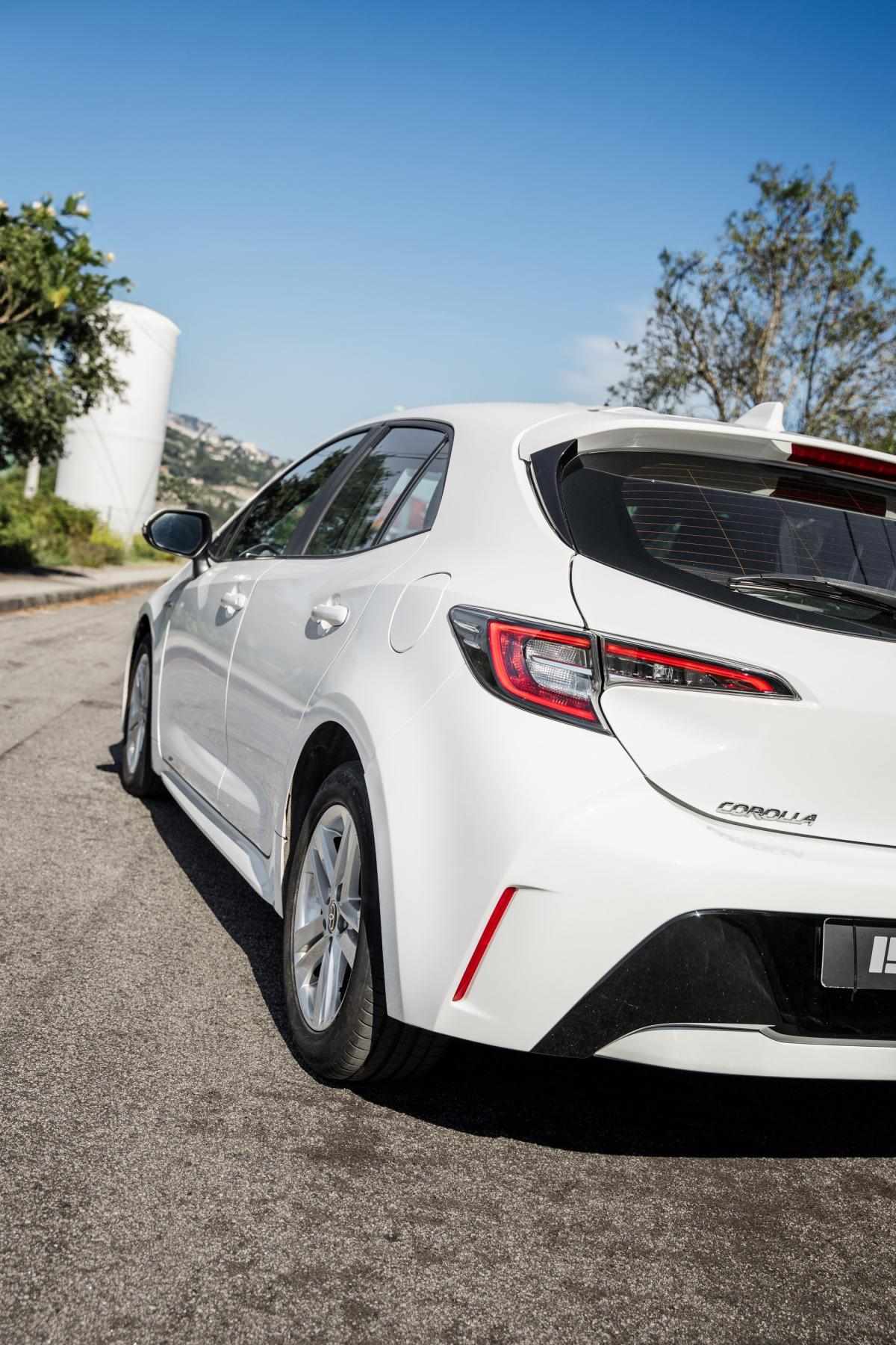 toyota-corolla-2021-hibrido-a-gasolina-1798cc