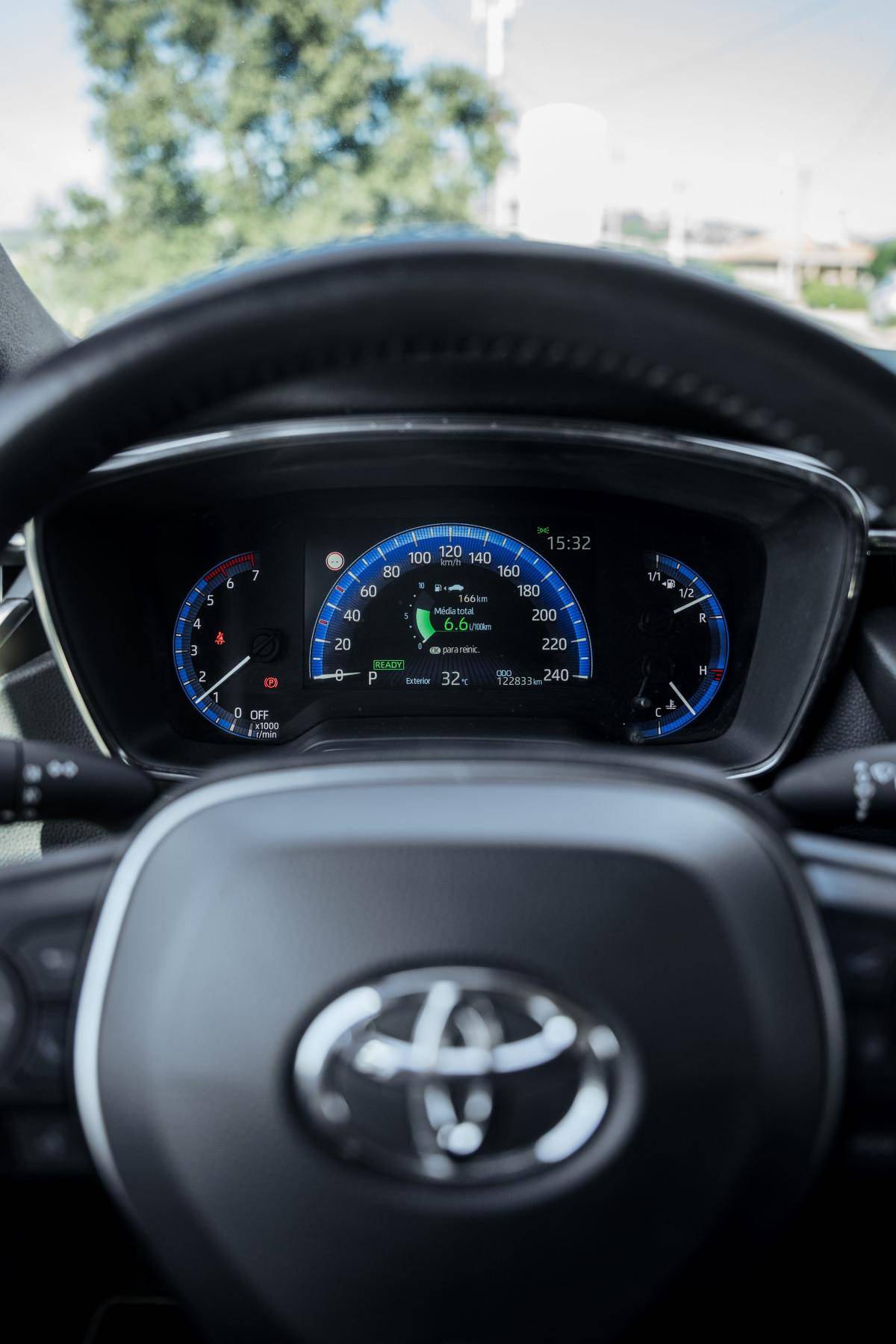 toyota-corolla-2021-hibrido-a-gasolina-1798cc