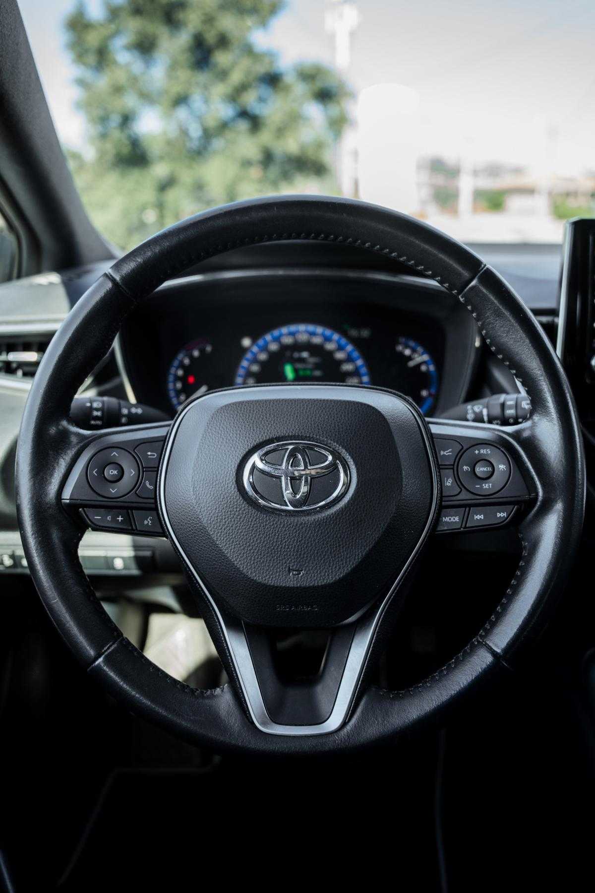 toyota-corolla-2021-hibrido-a-gasolina-1798cc