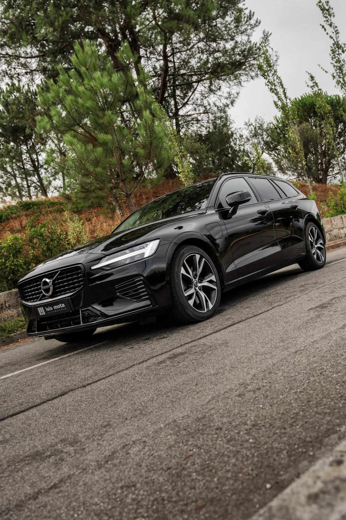 volvo-v60-2021-hibrido-a-gasolina-1969cc