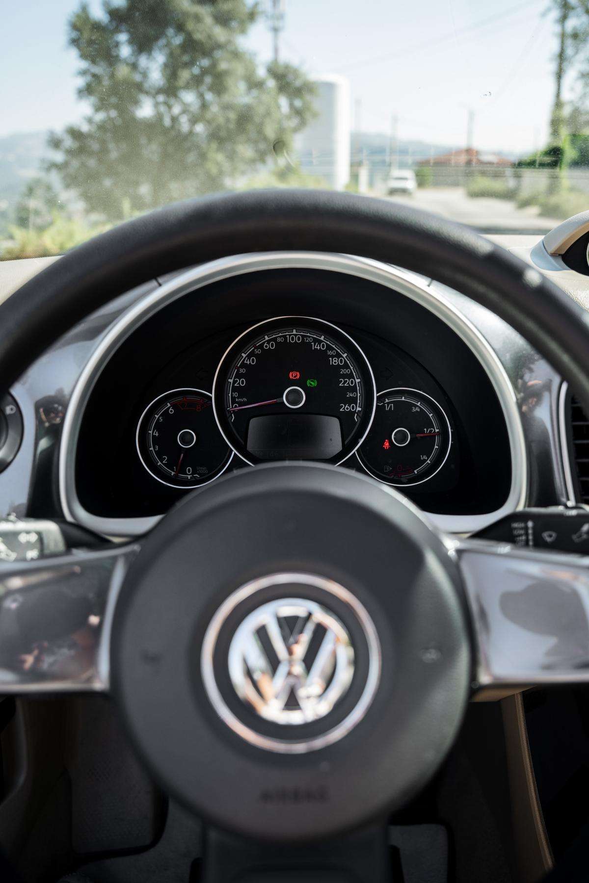 volkswagen-beetle-2017-gasolina-1197cc