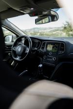 renault-megane-sport-tourer-2018-diesel-1461cc