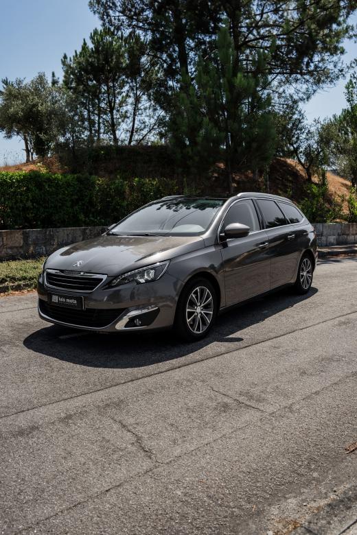 peugeot-308-sw-2015-diesel-1560cc