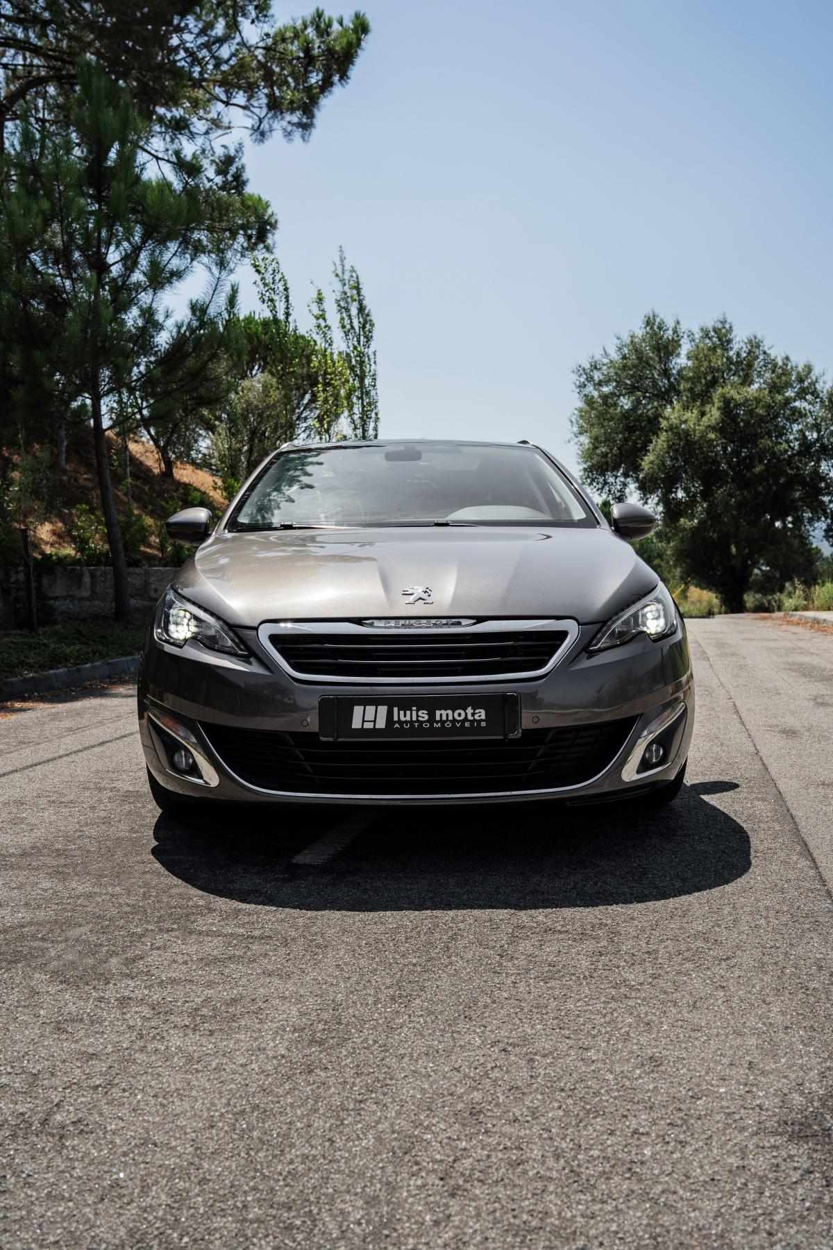 peugeot-308-sw-2015-diesel-1560cc