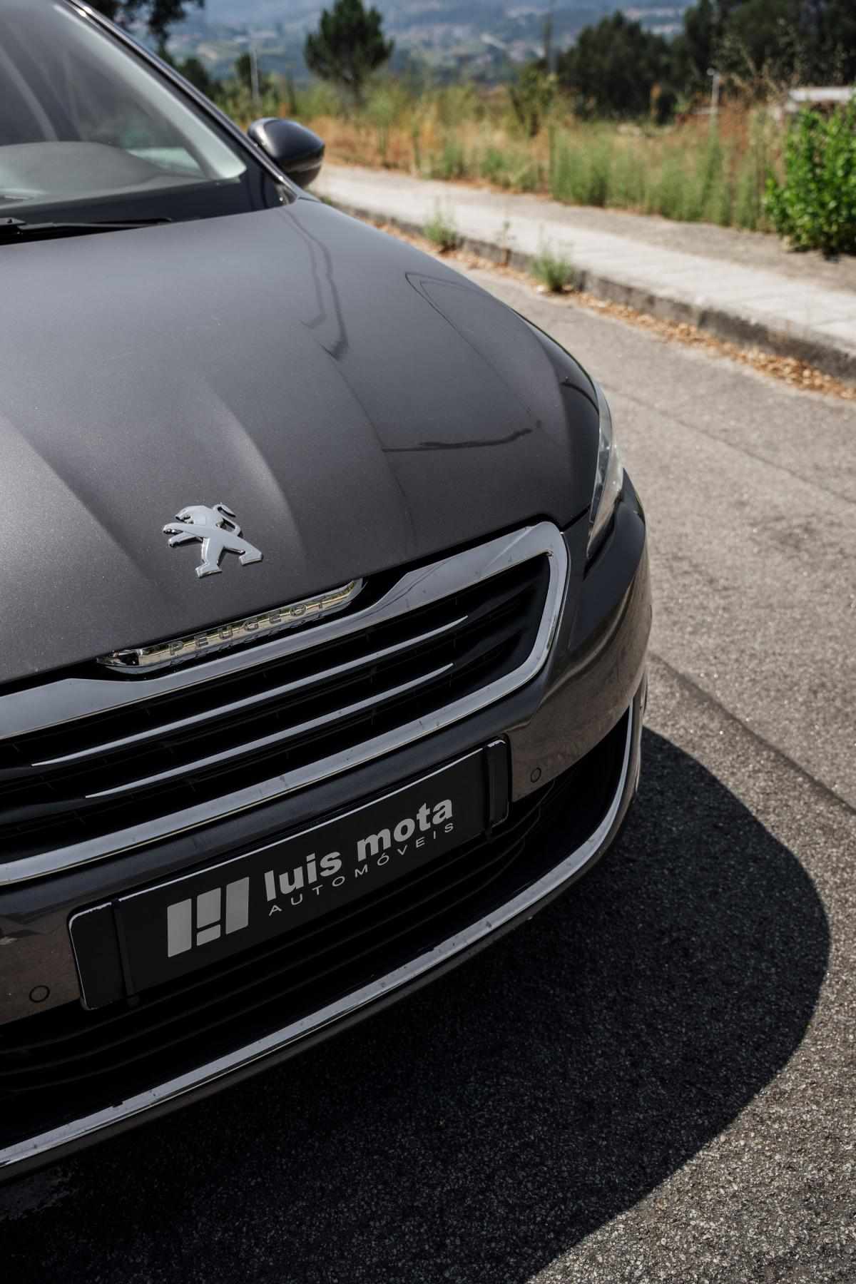 peugeot-308-sw-2015-diesel-1560cc