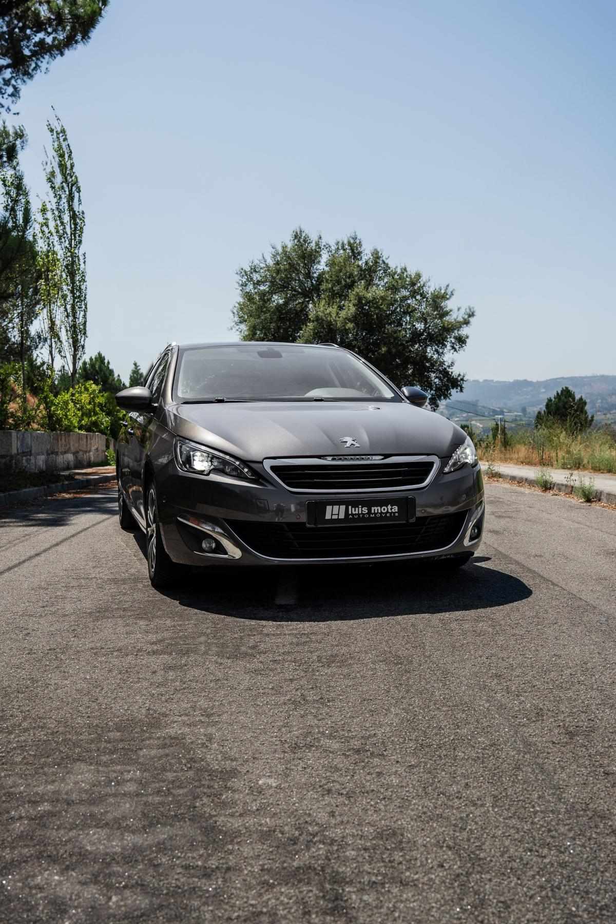 peugeot-308-sw-2015-diesel-1560cc