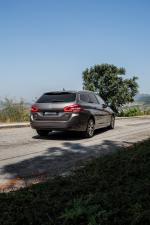 peugeot-308-sw-2015-diesel-1560cc