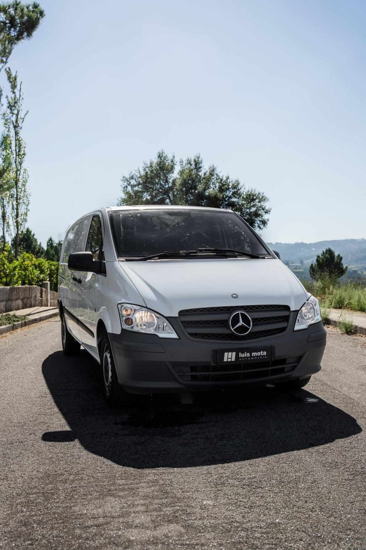mercedes-benz-vito-2011-diesel-2143cc