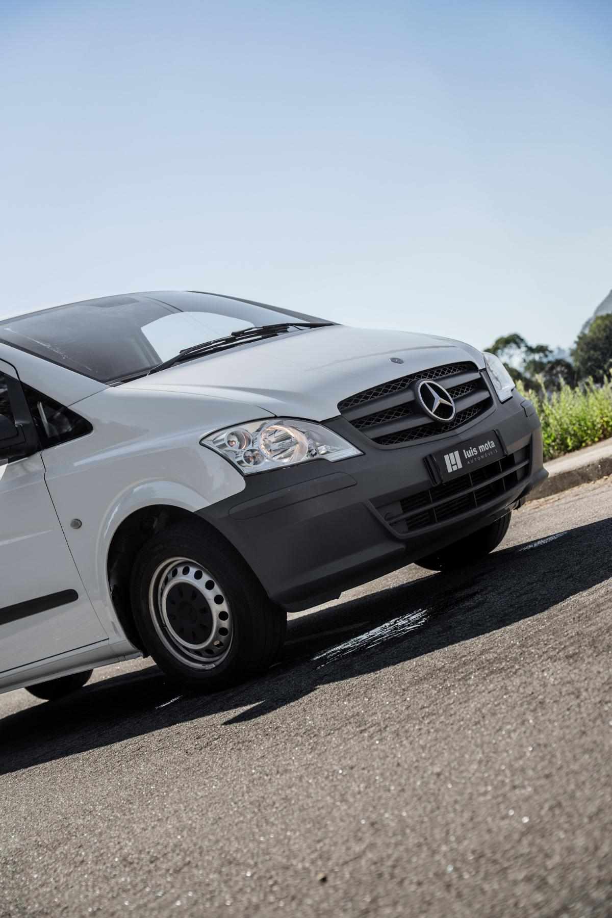 mercedes-benz-vito-2011-diesel-2143cc