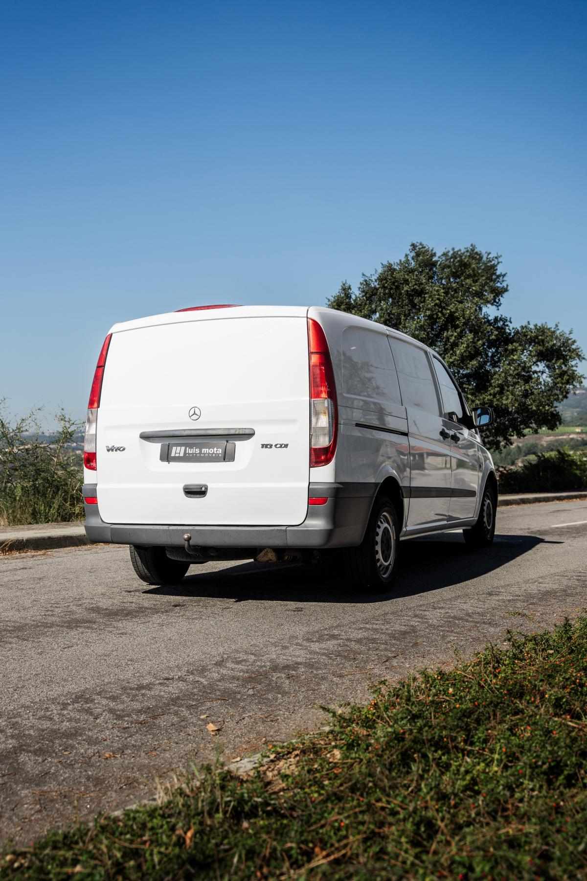 mercedes-benz-vito-2011-diesel-2143cc