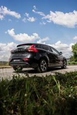 volvo-v40-2015-diesel-1560cc