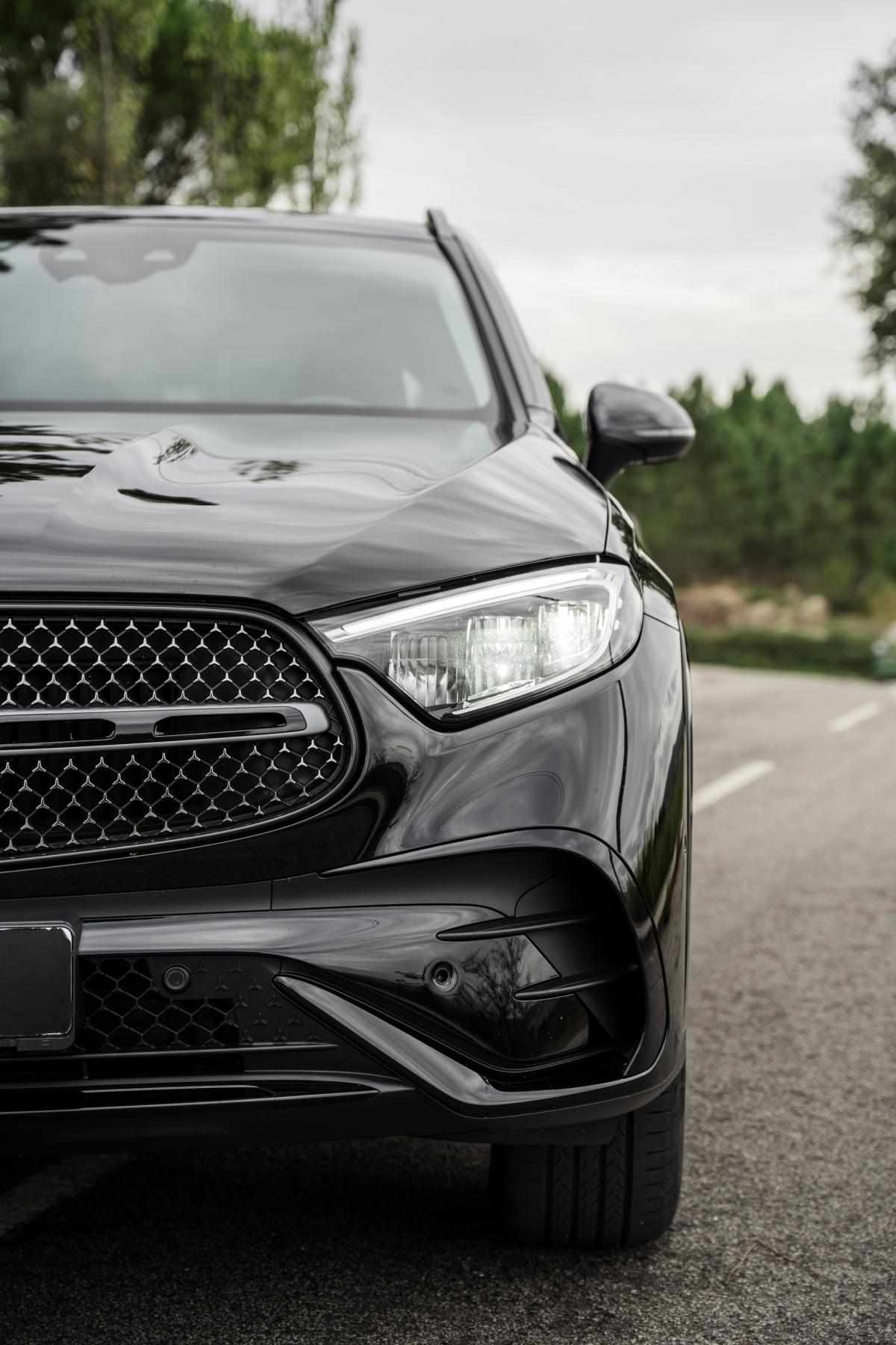 mercedes-benz-glc-2023-hibrido-a-gasolina-1999cc