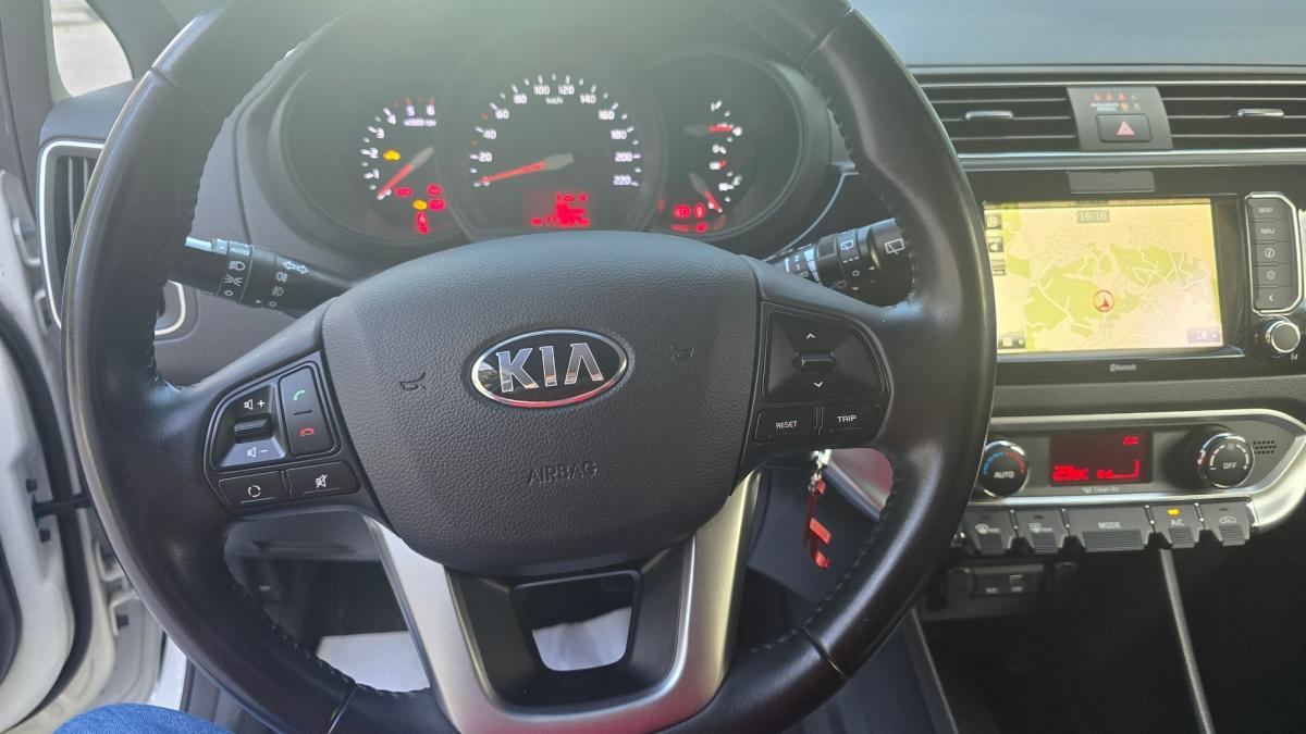 kia-rio-2016-diesel-1120cc