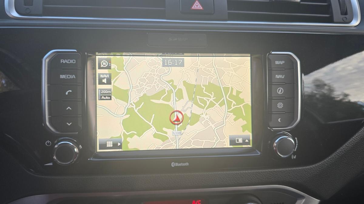 kia-rio-2016-diesel-1120cc