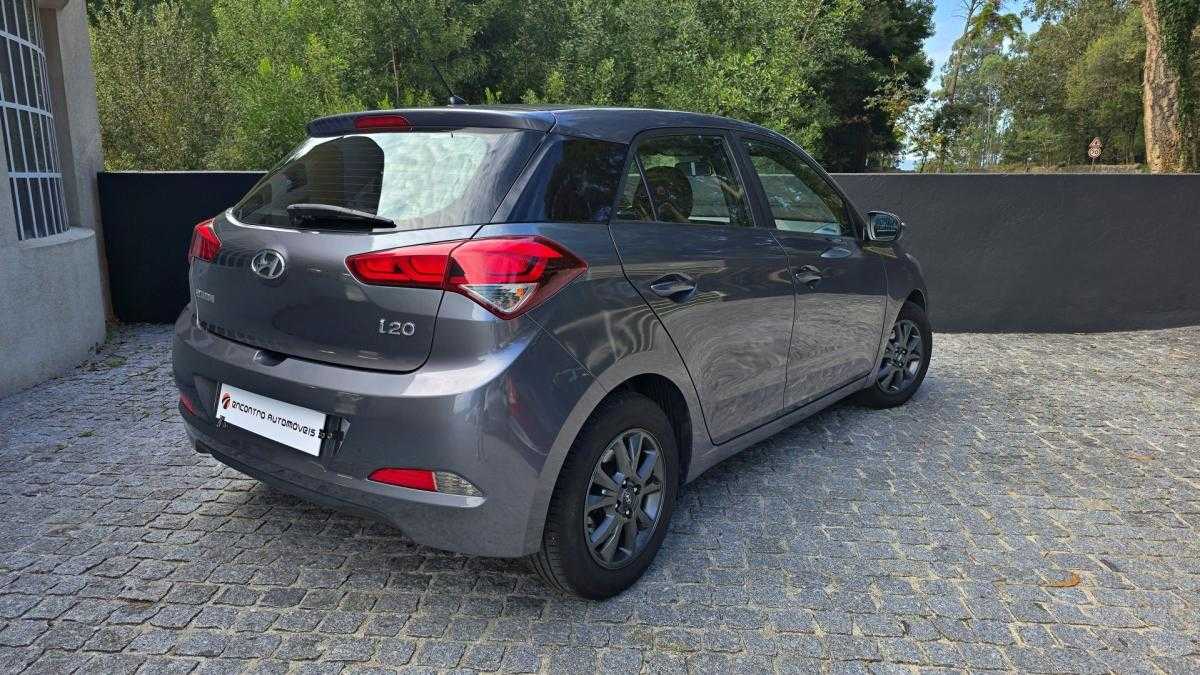 hyundai-i20-2017-diesel-1120cc