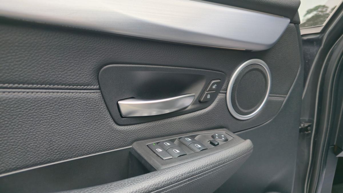bmw-serie-2-2017-diesel-1496cc