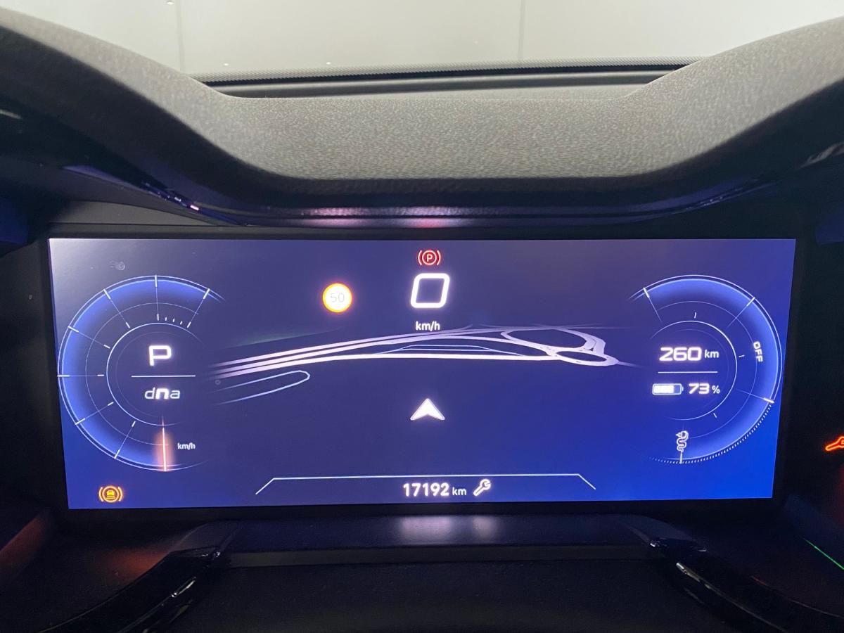 alfa-romeo-junior-2024-eletrico-0cc