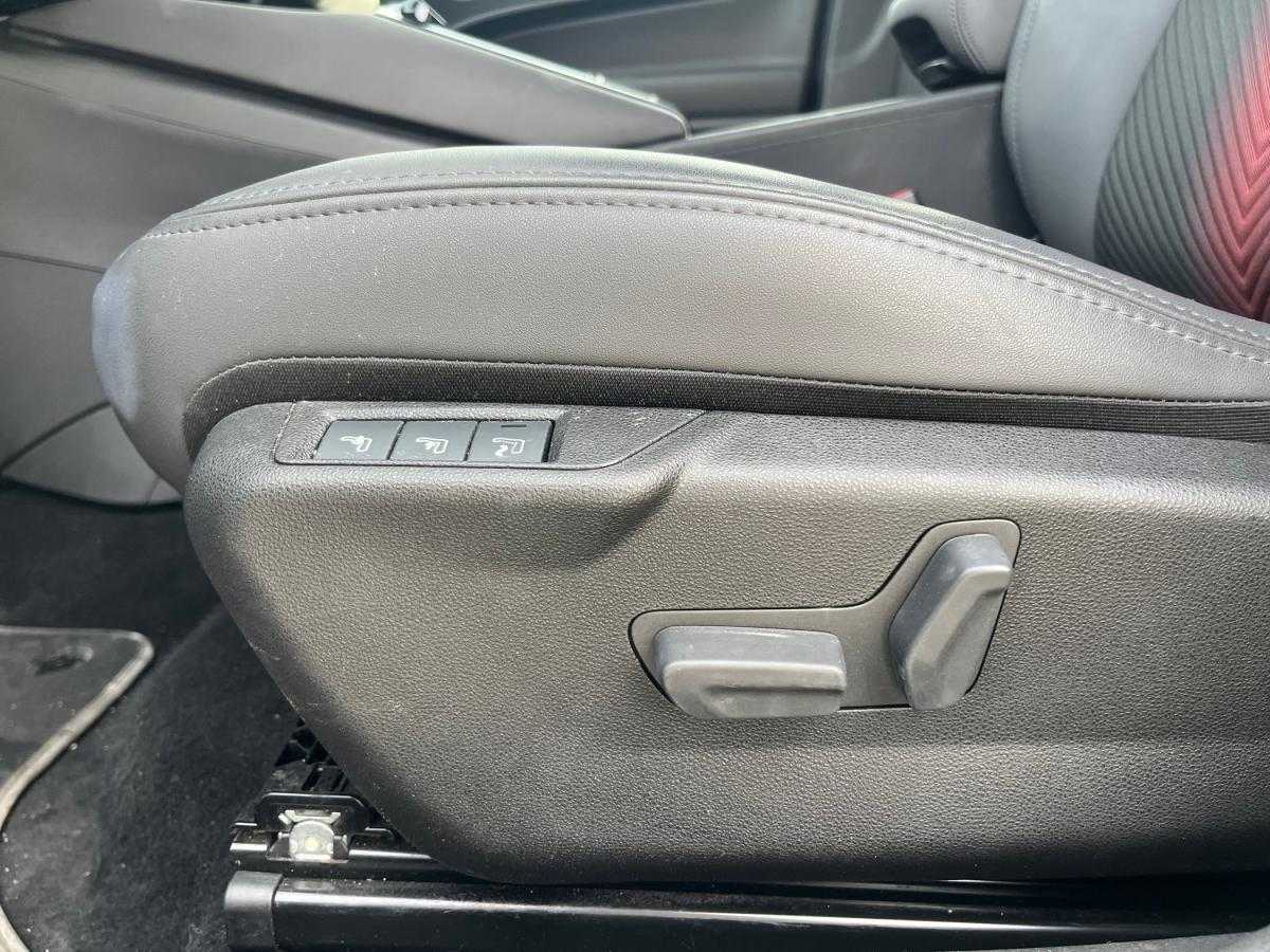 alfa-romeo-junior-2025-hibrido-a-gasolina-1199cc