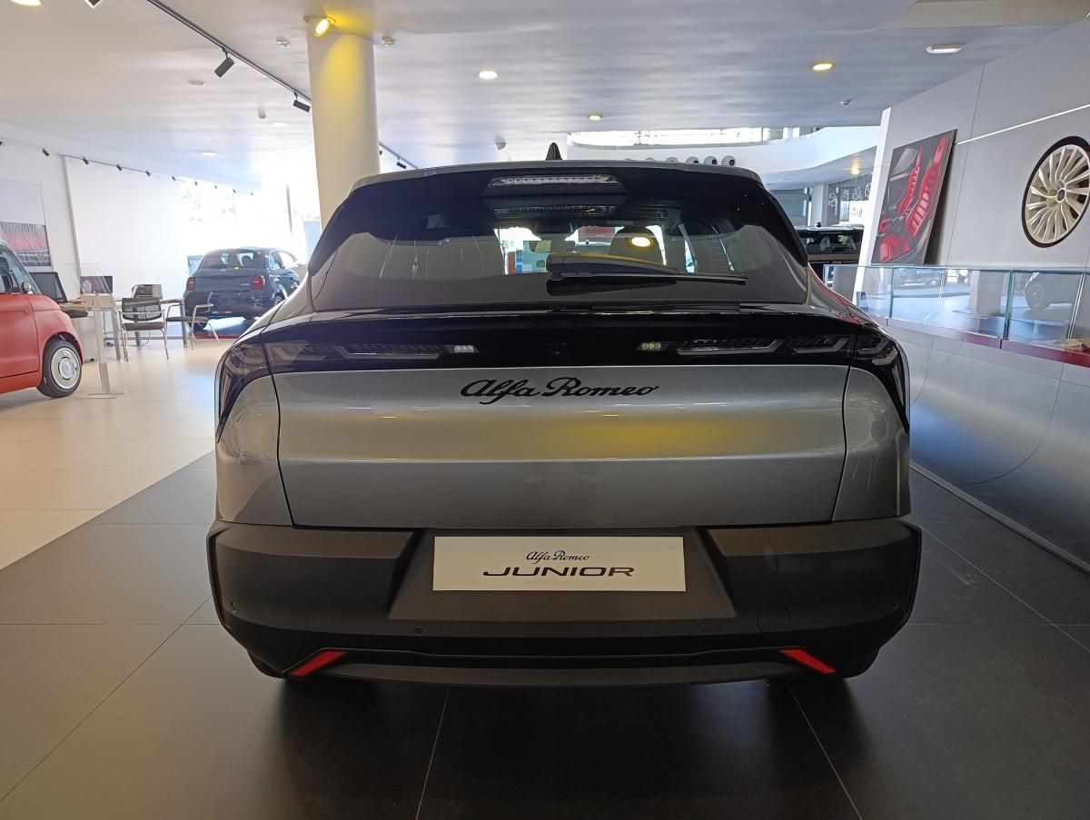 alfa-romeo-junior-2026-eletrico-0cc